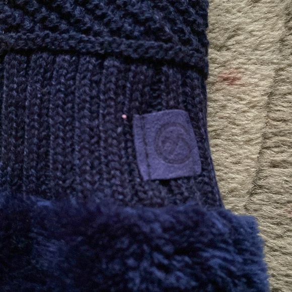 Brand new with tags INMOTION winter hat - Picture 2 of 6